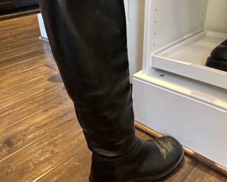 Bottega Veneta leather women’s boots size 39