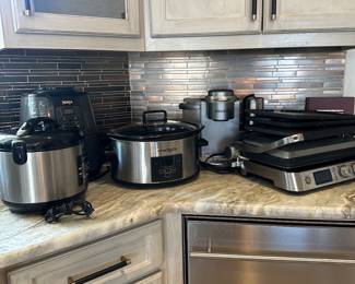 Kitchen small appliances