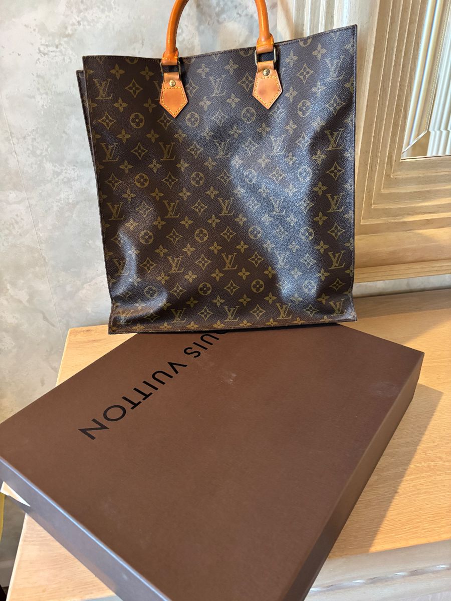 LOUIS VUITTON MESSAGE BAG