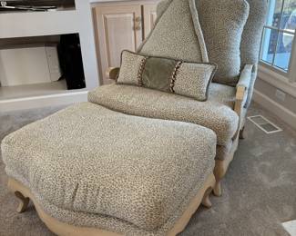 CHAIR AND OTTOMAN