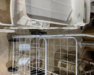BASKET ON WHEELS AND PLASTIC TEA CART