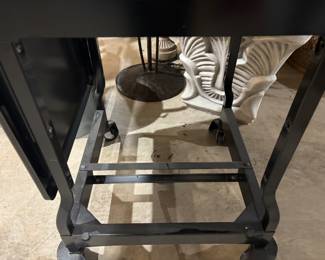 METAL CART ON WHEELS