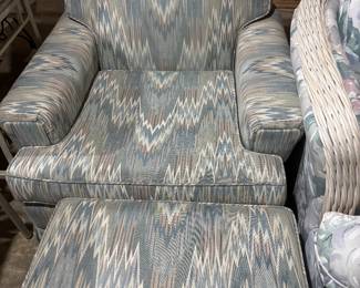 CHAIR & OTTOMAN