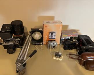 SELECTION OF CAMERA 