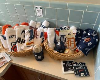 Unmarked Tigers Towels