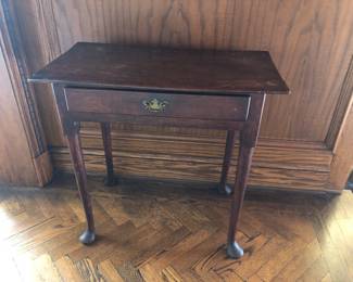 18th century Queen Anne side table