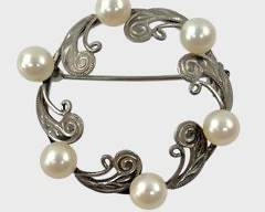 Fine Vintage Sterling Silver Akoya Pearl Ocean Wave Statement Brooch
