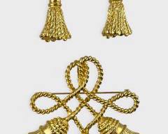 Vintage Tassel Gold Tone Statement Pin Brooch & Clip On Earrings
