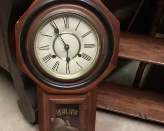 Regulator Clock
