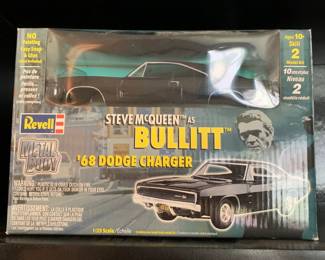 Boxed Steve McQueen 1968 Dodge Charger Bullitt car