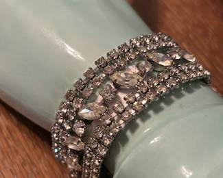 Vintage rhinestone jewelry 