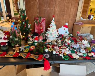 VINTAGE CHRISTMAS.....WHITE CERAMIC TREE SOLD