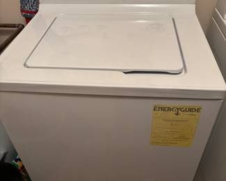 GE 12 cycle washing machine. 
