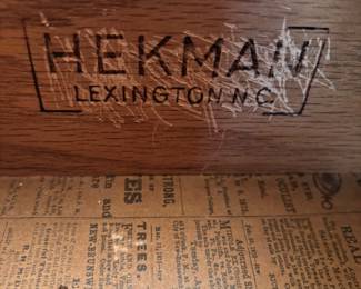 Hekman 4 drawer chest.  29”w 15”d 30.5”t.         