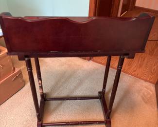 Small Writing Desk 
23.5”w 16”-23”d 33.75”t
$ 45.00