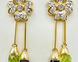 14KT Yellow Gold Pair Of Natural Diamond And Peridot Garnet Fancy Earrings Jewelry