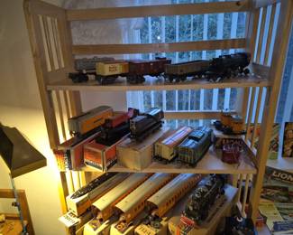 Vintage Lionel Trains with original  boxes  