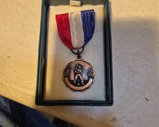 Vintage 1932 Baseball medal 