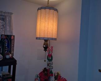 Hang MCM lamp