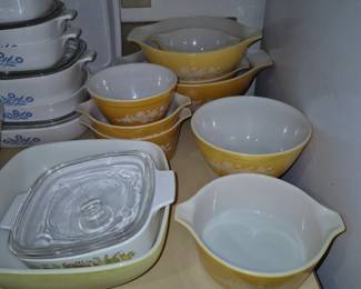Pyrex Galore