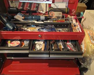 Craftsman upright tool box