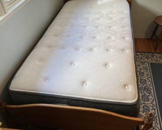 This bed is for sale.  It seems to be a single.