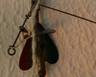 VINTAGE LURE