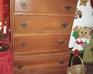 5 drawer Chest of Drawers 