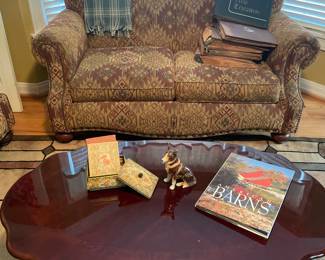 Matching Love Seat.  Coffee table.  Misc decor