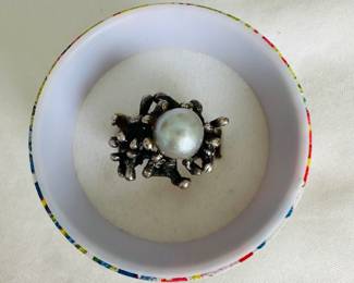 Pearl ring