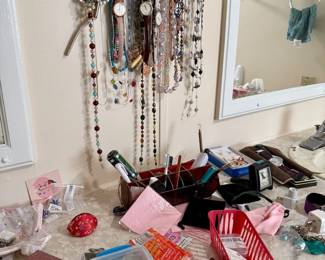 More jewelry!