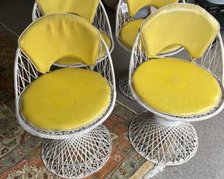 Set of 4 mid century modern spun fiberglass chairs 