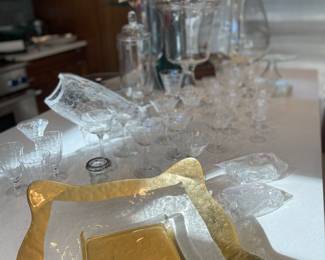 View of kitchen island with crystal 
