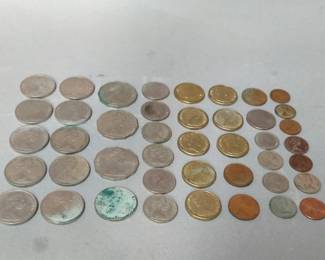 Lot 354 | Lot of Foreign Coins
