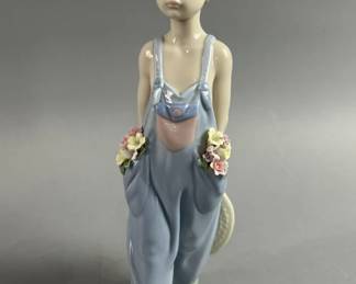 Lot 122 | Llardo "Pockets Full Of Wishes" Sculpture
