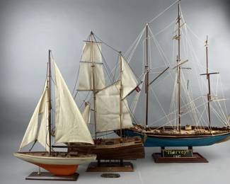 Lot 309 | Lot Of Pirate Ships

