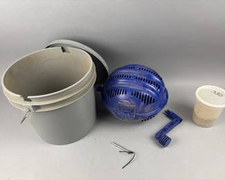 Lot 97 | Media Separator
