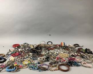 Lot 168 | Lot Of Jewelry
