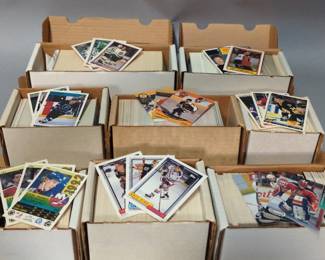 Lot 405 | Collection of Hockey Cards

