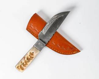 Lot 103h | Handmade Damascus Steel Knife
