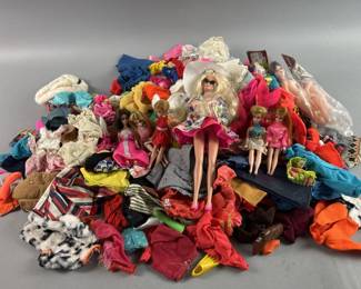 Lot 363 | Vintage Dawn Dolls, Barbie, Crafts Dolls & Clothes
