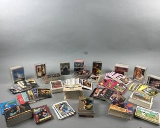 Lot 238 | Pop Culture Trading Cards & More
