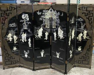 Lot 4a | 6 Panel Black Laquer Mother Of Pearl Screen
