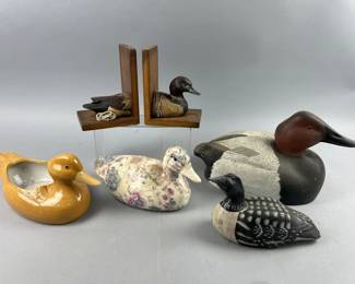 Lot 512 | Duck Bookends, Decoupage, Ceramic Ducks & More
