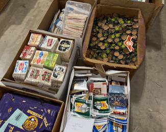 Collectible Box Lots, Vintage Labels, Decals and Bottle Caps Orlando 