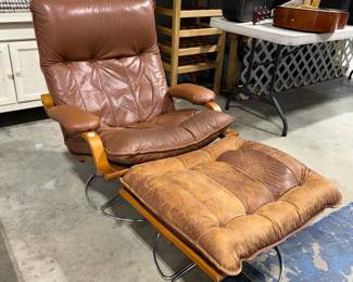 Chair and Ottoman Orlando Estate Auction
