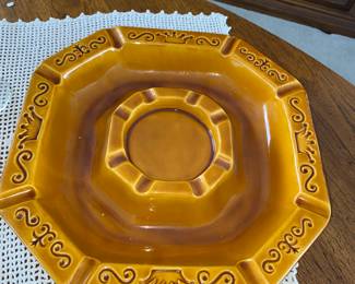 California pottery large ash tray