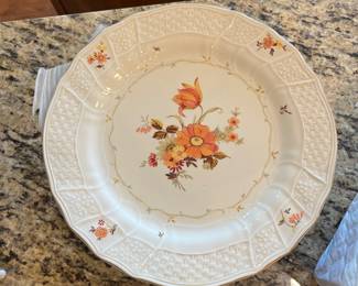 Very pretty set of Mikasa Marseilles china
