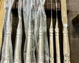 Gorham Chantilly Sterling handle Steak Knives (selling separately from the set)