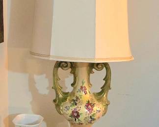 Vintage (maybe antique) lamp 